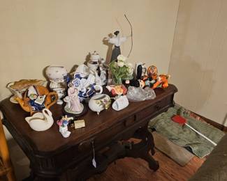 Vintage table with figurines