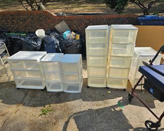 Polystyrene storage containers