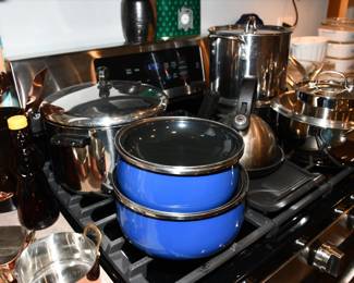 075Kitchen