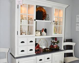 152Dinng Room