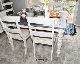 146Dinng Room