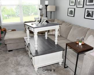 195Living Room