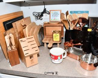 077Kitchen