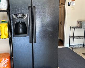 Amana Refrigerator 