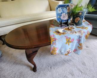 Oval Coffee Table