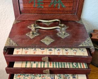 Vintage 20th Century Mahjong set