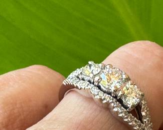 #168 - $1000 Vintage 1ct white gold ring, 14kt gold, 5.9gr. size 7