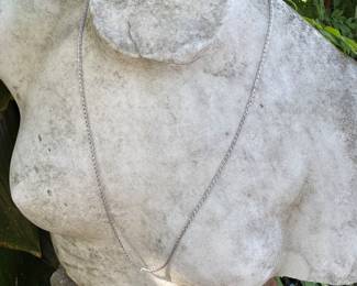 #178 - $650 - 24" white gold 14kt gold chain. 7.1 gr.