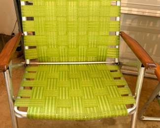   Vintage Lawn Chair Aluminum Wooden Armrests Telescope Furniture USA Green Mesh
