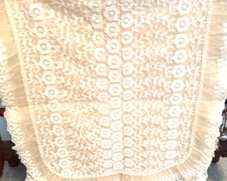 Vintage Lace Runner and Placemats