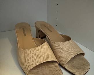 Full closet to browse!