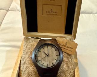 Bobobird watch in wood box (new)