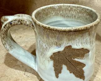 Pottery mug