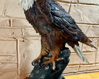 Bald eagle statue