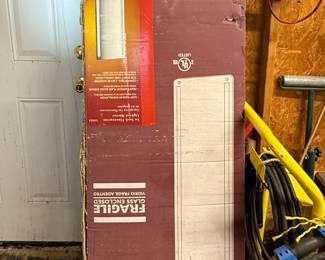 Portfolio lighted mirror (new)