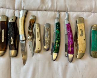 Assorted pocket knives and switchblades