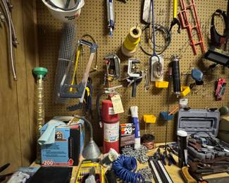 We gave a garage packed full of tools !