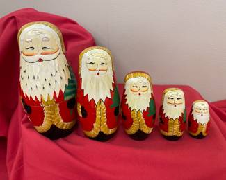 Russian doll nesting Santas