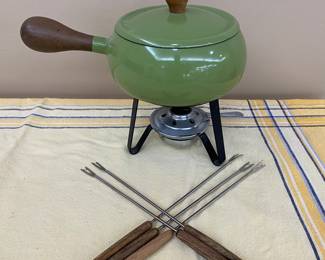 Vintage fondue