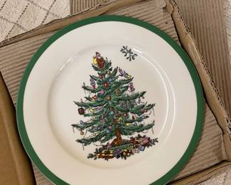 Spode Christmas dessert plates, new in box