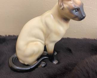 Vintage small ceramic cat