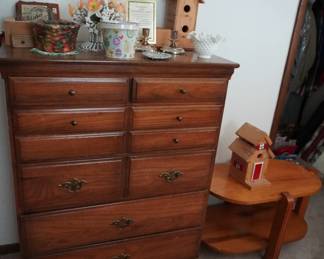 check or drawers, vintage table