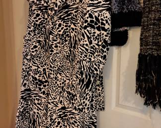 Women's raincoat