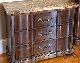 Classic Mid-size Bedroom Bureau