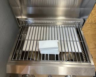 Brand New Propane Grill Top Only Never Used
