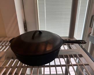 Vintage Wagner Chicken Fryer with Lid