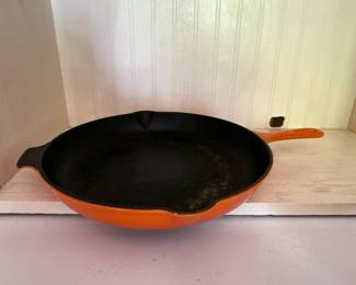 Le Creuset Flame Cast Iron Enamel Skillet Frying Pot Saute Pan Casserole