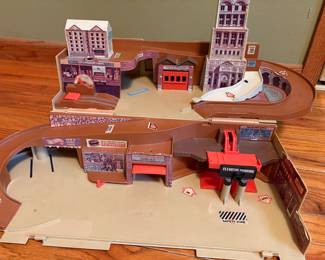 Vintage Hot Wheels City 