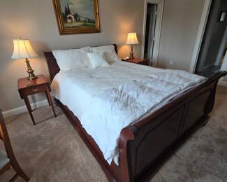 QUEEN Sleigh bed (67x87.5x43) with mattress and bedding. $600 Drop leaf tables (28.5x22.3x27). $75 each Brass lamps $90 Pair