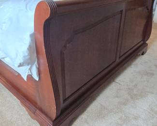 QUEEN Sleigh bed (67x87.5x43) with mattress and bedding. $600 Drop leaf tables (28.5x22.3x27). $75 each Brass lamps $90 Pair