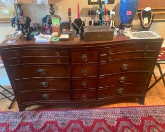Antique Dixie style Duncan Phyfe Mahogany Bow Buffet