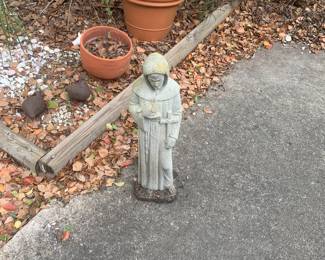 Statues and more yard decorations