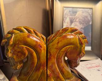 Horse head bookends