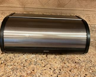 Branantia bread box