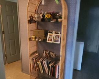 1980s Boho Chic Vintage Coastal Rattan Etagere Bookshelf
