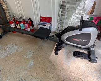 Fitness Reality Rowing Machine