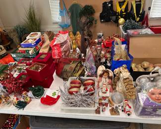 Christmas accessories 