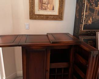 Bar or Server 