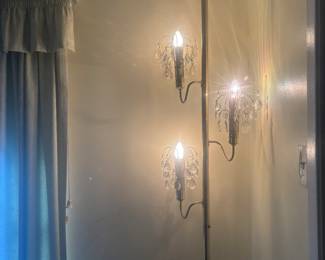 Vintage Hollywood regency light pole