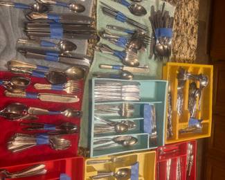 Several pieces of silverware