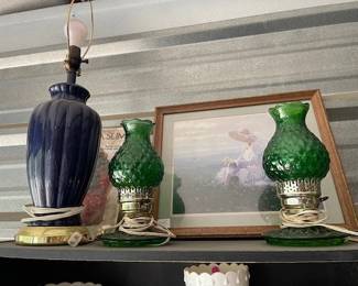 nice green lamp set