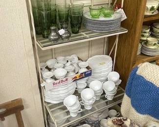 milkglass and more