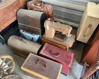 nice selection of portable sewing machines