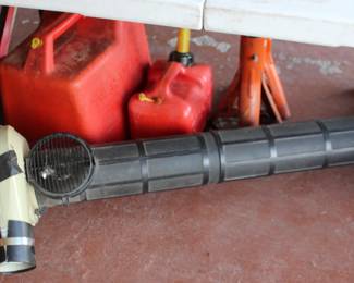 Gas Cans Leaf Blower