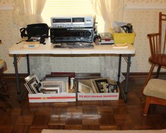 Cameras, Equalizer, Frames