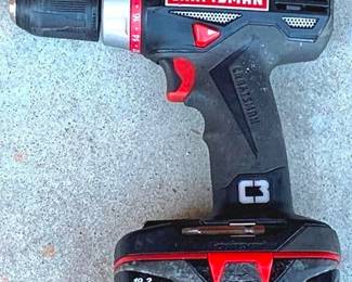 187 - Craftsman Cordless Drill/Driver (No Charger) You are buying a used as-is electric/electronic item. We do not guarantee all components are present, and if it is not expressly stated, it is untested.
